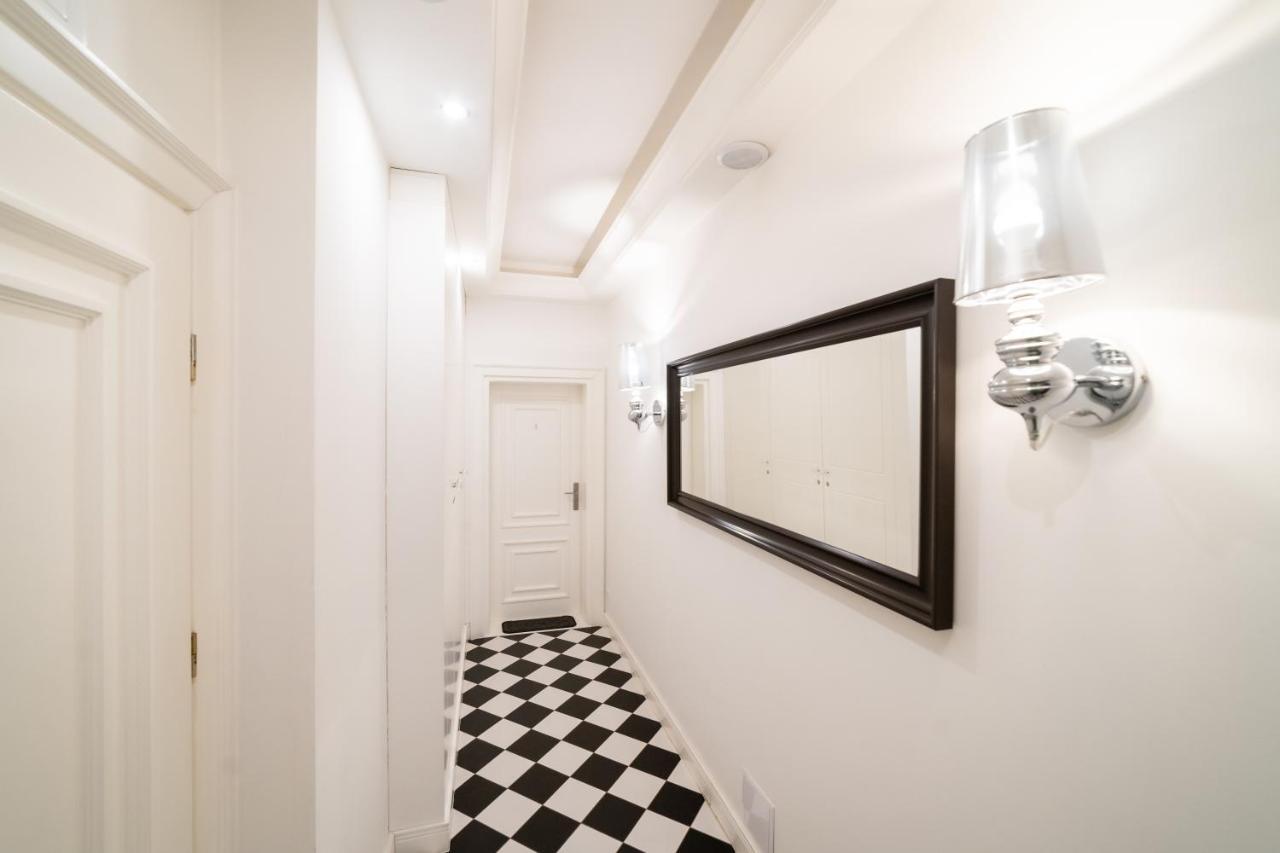 Apartamenty Pod Zegarem Mikołajki Exterior foto